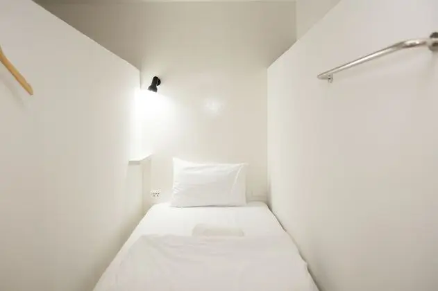 Single Bed in Mixed Dormitory
