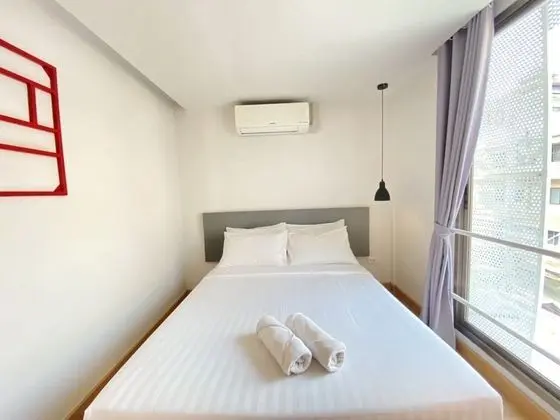 Tek Büyük Yataklı Oda, Ortak Banyo
