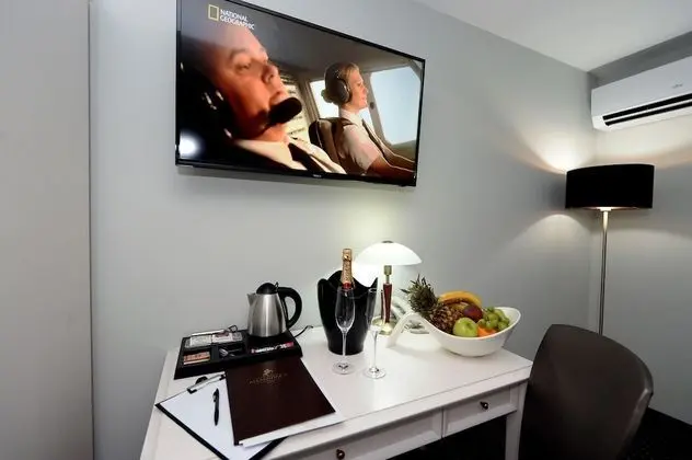 Deluxe Tek Büyük veya İki Ayrı Yataklı Oda