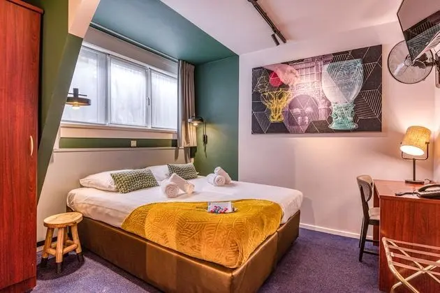 İki Ayrı Yataklı Oda