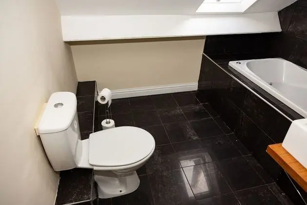 Apart Daire, Banyolu/Duşlu (Stanhope Road)