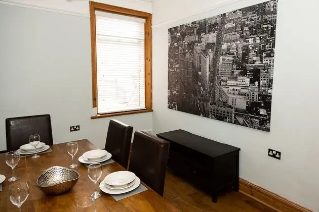Deluxe Apart Daire, Banyolu/Duşlu (Stanhope Road)