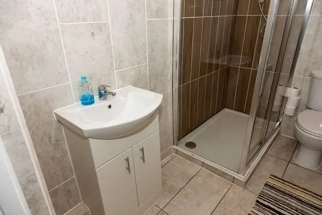 Executive Apart Daire, Özel Banyo (B)