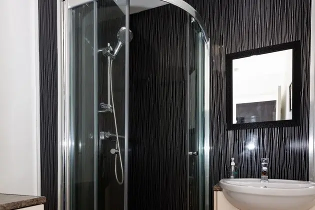 Standard Apart Daire, Özel Banyo (C)