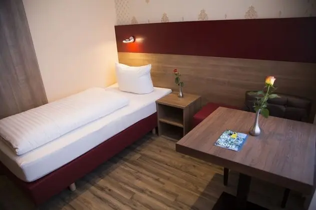Tek Kişilik Oda