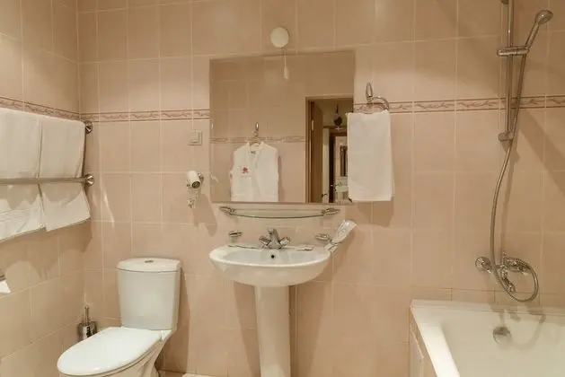 Standard Stüdyo (    A)