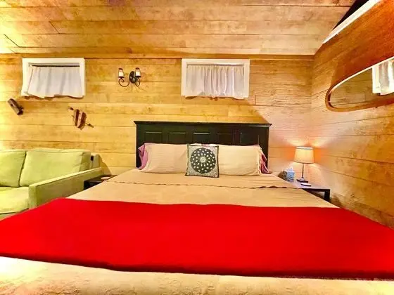 Deluxe Kulübe