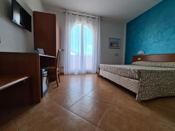 Classic Tek Büyük veya İki Ayrı Yataklı Oda, Balkon