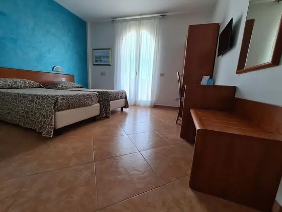 Classic Tek Büyük veya İki Ayrı Yataklı Oda, Balkon