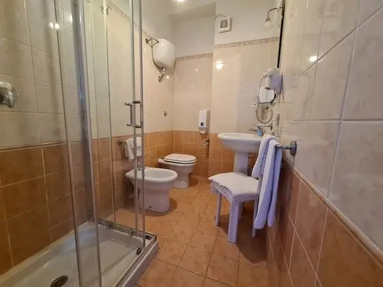 Classic Tek Büyük veya İki Ayrı Yataklı Oda, Balkon