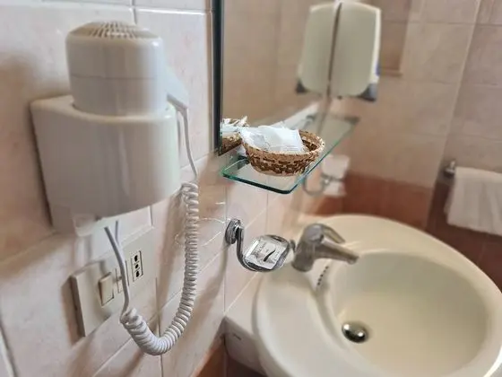 Comfort Üç Kişilik Oda, Balkon