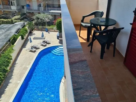 Comfort Üç Kişilik Oda, Balkon