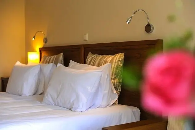 Superior Tek Büyük Yataklı Oda, Kısmi Deniz Manzaralı, Ek Bina