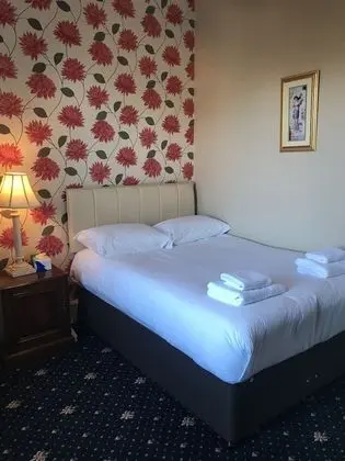 Tek Kişilik Oda, Ortak Banyo