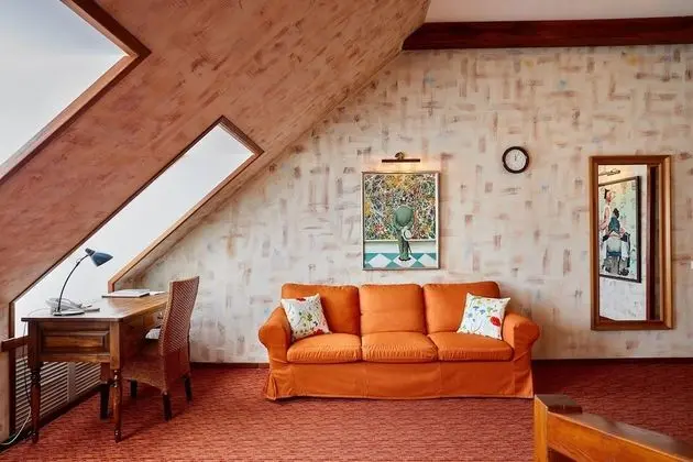 Deluxe Tek Büyük Yataklı Oda