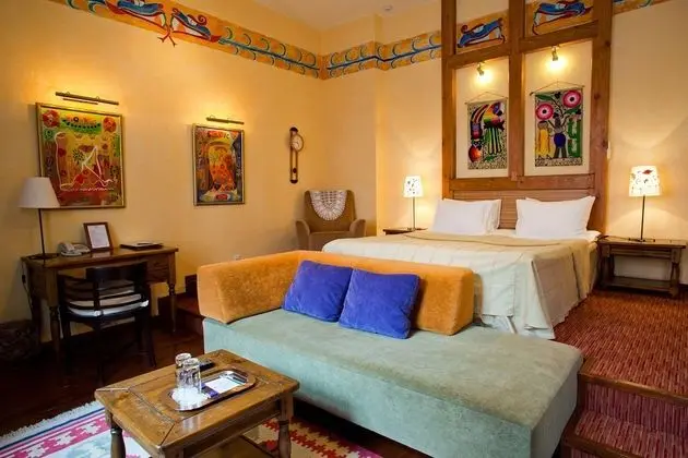 Deluxe Tek Büyük Yataklı Oda