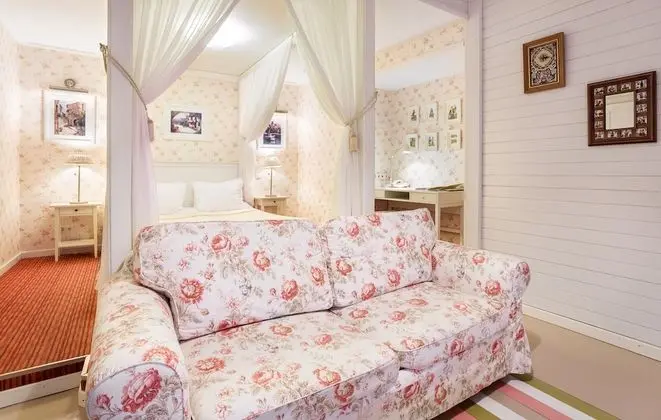 Standard Tek Büyük Yataklı Oda