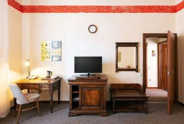 Standard Tek Büyük Yataklı Oda