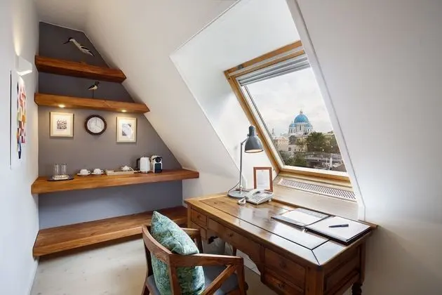 Standard Tek Büyük Yataklı Oda