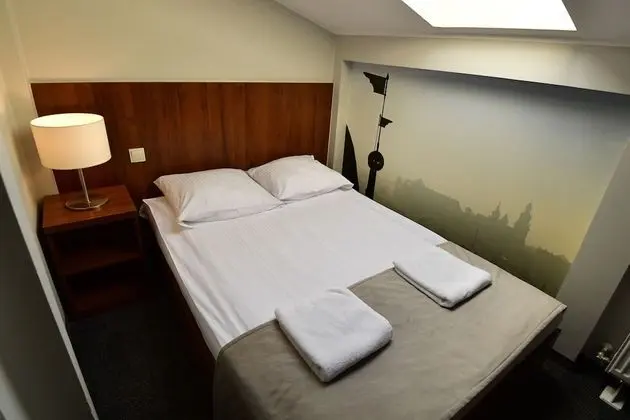 Economy Tek Büyük Yataklı Oda