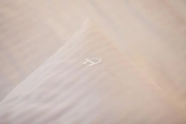 Business Tek Büyük Yataklı Oda