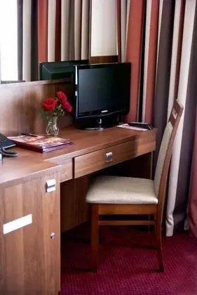 Business Tek Büyük Yataklı Oda