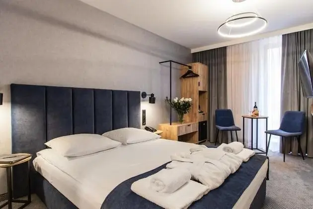 Premium Tek Büyük veya İki Ayrı Yataklı Oda