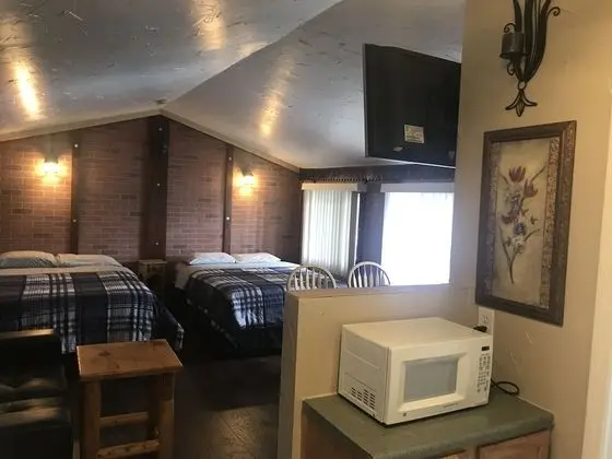 Comfort Kulübe, 2 Büyük (Queen) Boy Yatak, Sigara İçilmez (Cabins 1 or 2)