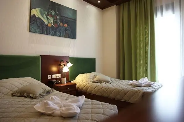 Classic Room with Mountain View