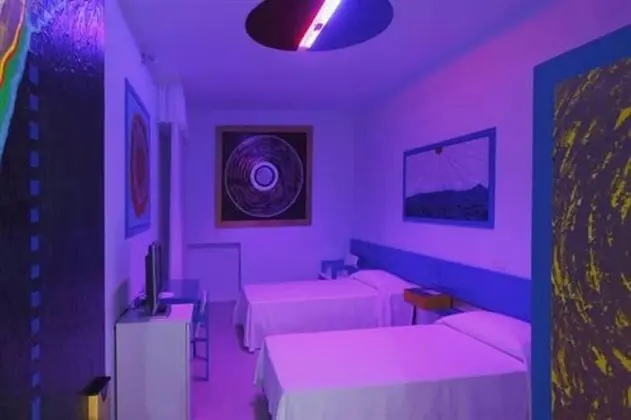 Deluxe Üç Kişilik Oda