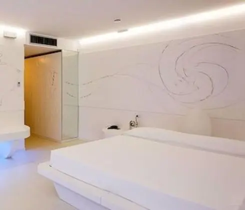 Suite Single Use