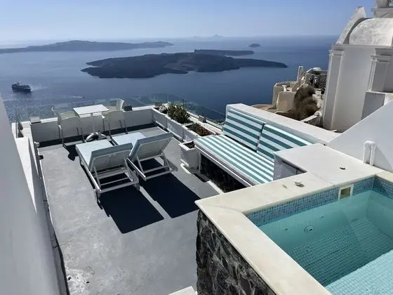 Honeymoon Süit, Sıcak Su Küveti