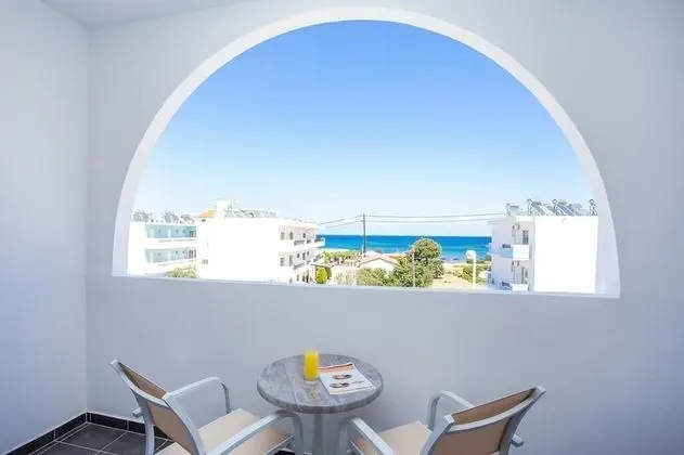 Stüdyo, Deniz Manzaralı