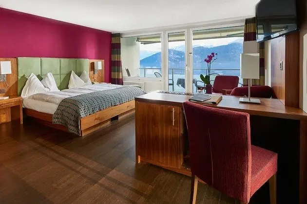 Superior Tek Büyük Yataklı Oda, Balkon, Göl Manzaralı