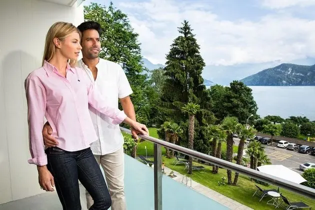 Superior Tek Büyük Yataklı Oda, Balkon, Göl Manzaralı
