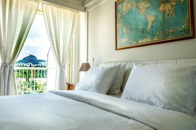 Deluxe Çatı Katı Süiti (Penthouse) (Acropolis)