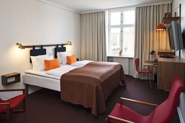 Design Tek Büyük Yataklı Oda