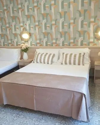 Economy Tek Büyük veya İki Ayrı Yataklı Oda, Balkon, Deniz Manzaralı