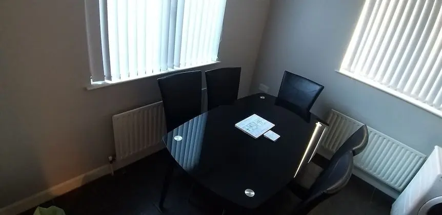 Basic Tek Büyük Yataklı Oda