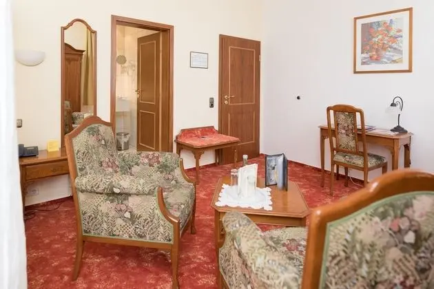 Tek Büyük Yataklı Oda