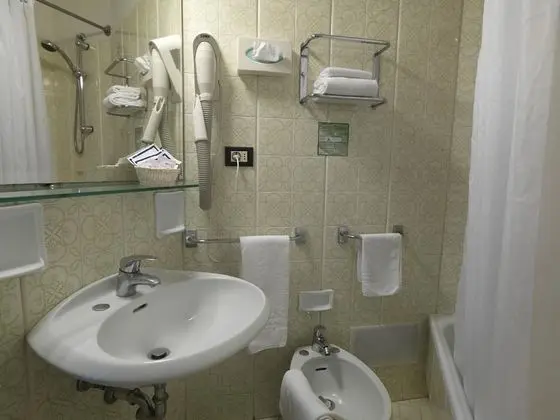 Comfort Tek Büyük Yataklı Oda, 1 Çift Kişilik veya 2 Tek Kişilik Yatak, Balkon, Deniz Manzaralı