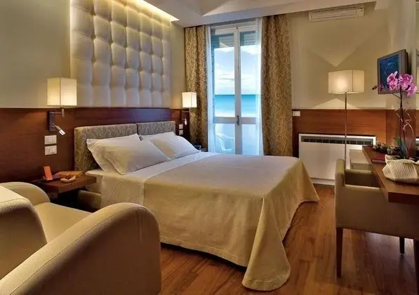 Executive Üç Kişilik Oda, 1 Yatak Odası, Balkon, Deniz Manzaralı