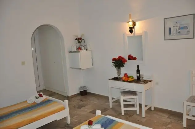 Üç Kişilik Oda