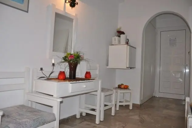Üç Kişilik Oda
