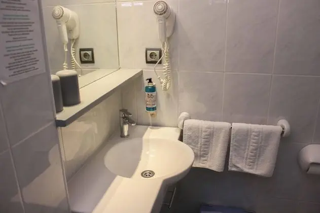 Economy Tek Büyük veya İki Ayrı Yataklı Oda
