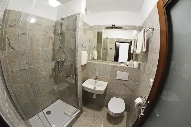 Tek Kişilik Oda, 1 Tek Kişilik Yatak, Şehir Manzaralı