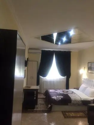 Comfort Tek Büyük Yataklı Oda