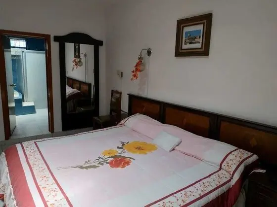Standard Room, 1 King Bed