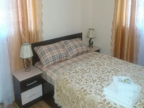 Tek Büyük Yataklı Oda, Balkon