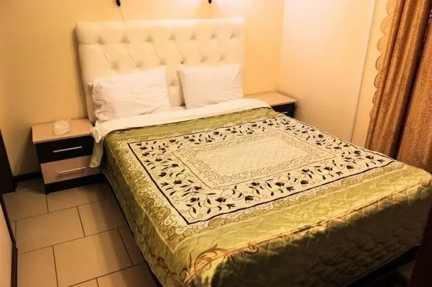 Tek Büyük Yataklı Oda, Balkon